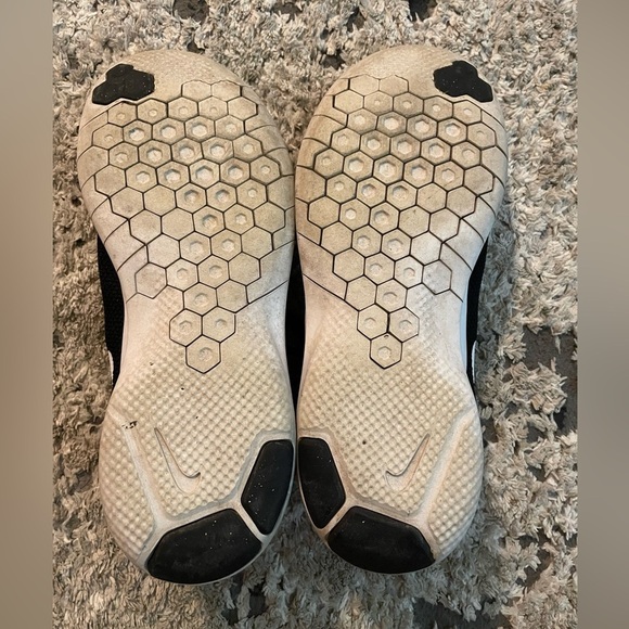Nike Women’s Flex Experience RN 7 - Picture 4 of 7
